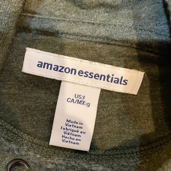 Amazon Essentials Hoodie (Large) - Picture 2 of 4